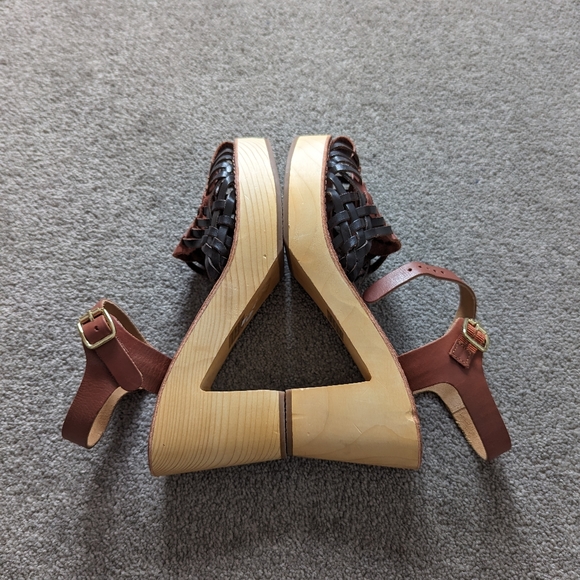 Band of Gypsies Magnolia Cognac Leather Woven Clog Size 11 NEW - Picture 5 of 8